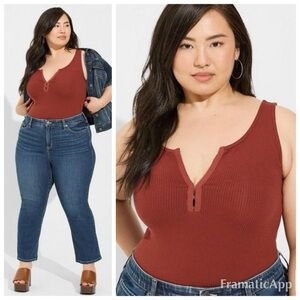 NWT TORRID Everyday Rib Scoop Neck Hook And Eye Tank- Madder Brown
